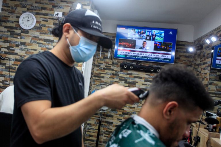 ¿Te haces corte de pelo degradado? Alerta en España por grave brote de tiña entre jóvenes