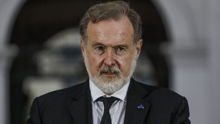 Gobierno filtra por error audio de Cancillería manifestando molestia por dichos de embajador de Argentina