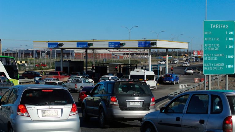Alza en los precios de peajes y TAG: ¿Cuánto costará salir de Santiago en vacaciones?
