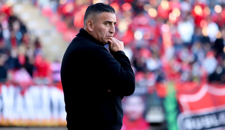 DT de Ñublense pidió que duelo ante Colo Colo sea suspendido por incendios: 