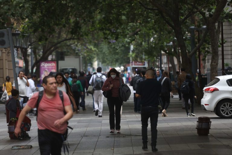Morosidad vuelve a cifras prepandemia: Más de 4 millones de chilenos tienen algún tipo de deuda por créditos