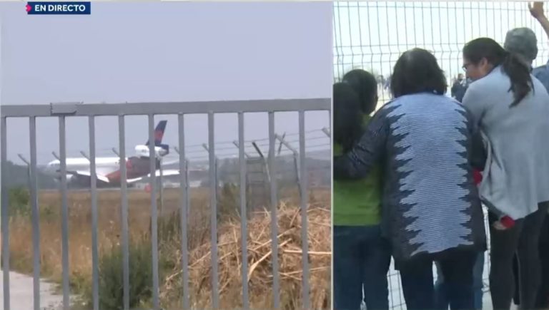 Pura emoción: Ten Tanker fue recibido entre aplausos al aterrizar y prepararse para combatir incendios