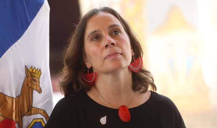 Ante críticas por su viaje a Costa Rica: Canciller Antonia Urrejola adelanta regreso de sus vacaciones