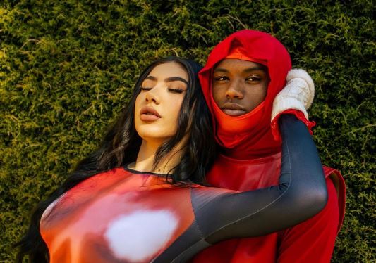 Ya no está Ultra Solo: La romántica dedicatoria con que Polimá Westcoast sorprendió a su novia en redes