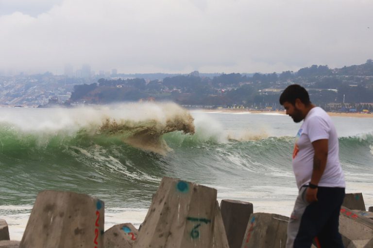 Armada emitió aviso de marejadas entre Isla Mocha y Chañaral: Es la sexta alerta en lo que va del 2023