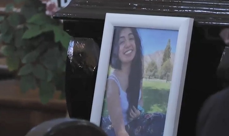 Acusan retraso en repatriación: Familia vela a joven chilena fallecida en Praga a dos semanas de su muerte