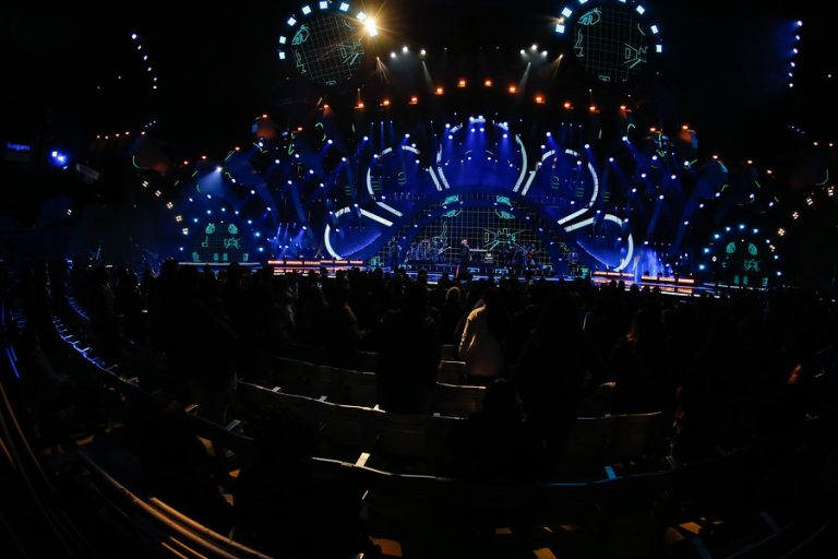 Polémica tras polémica: Sernac oficia a organización del Festival de Viña por cambio de asientos