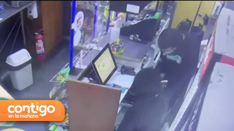 Delincuentes armados asaltaron servicentro en Pedro Aguirre Cerda