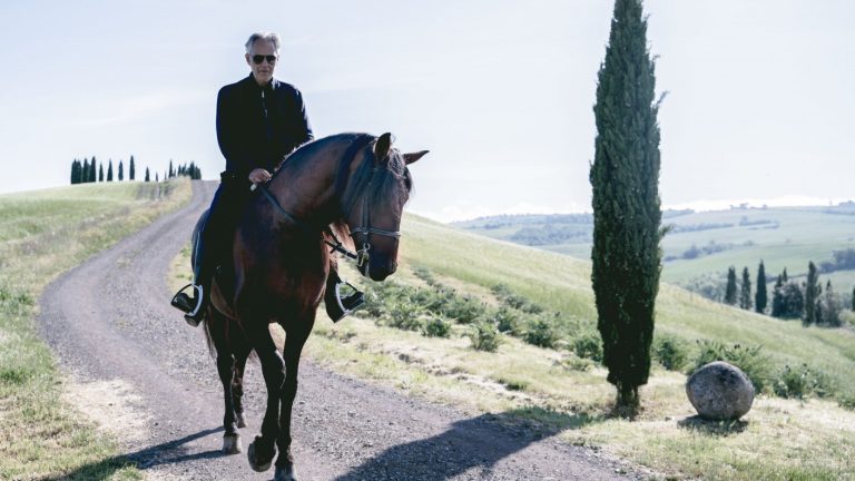 Paramount+ presenta la docu serie “El viaje con Andrea Bocelli”