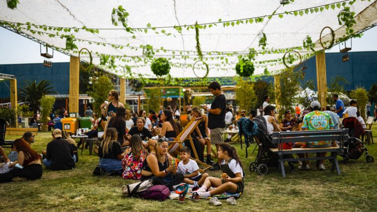 Más de 40 actividades por el medio ambiente: Lollapalooza 2023 presenta las sustentables novedades de Aldea Verde