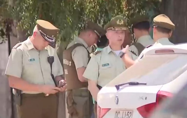 Lo siguieron desde el banco: Carabineros balearon a dos sujetos que intentaron asaltar a hombre en San Joaquín