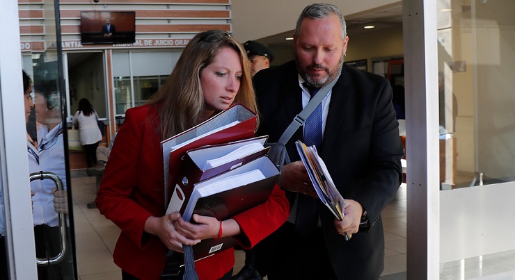 Dávalos lanza comunicado contra Compagnon: La acusa de poner 