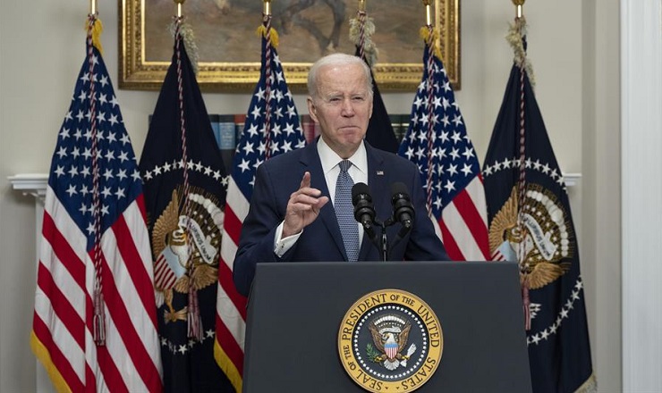 Joe Biden pide calma tras quiebre de bancos y aclara que no protegerá a inversores: 