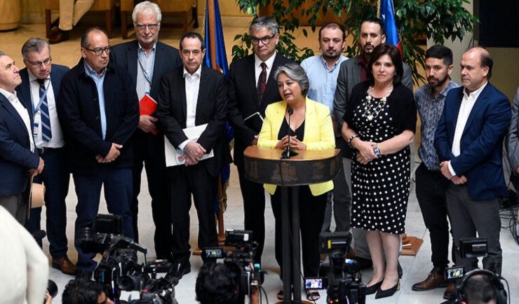 Buscando llegar a los $250 mil: Gobierno fija cronograma para lograr acuerdo en la reforma de pensiones