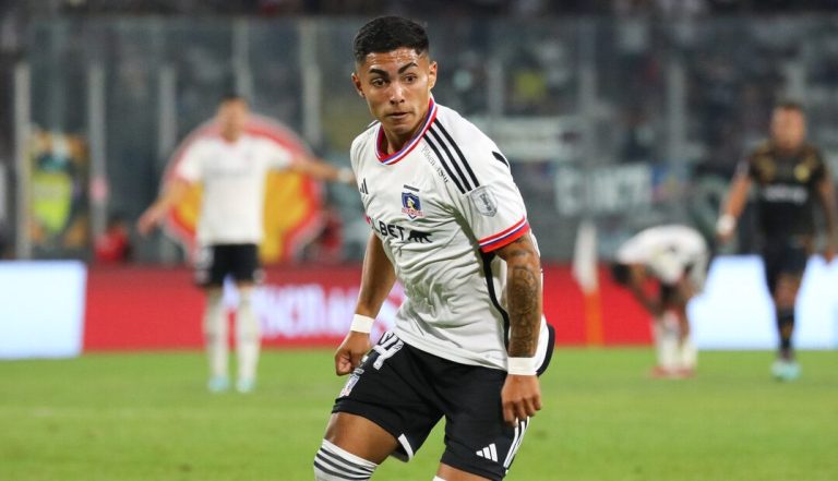 Colo Colo lo confirmó: Jordhy Thompson será apartado del primer equipo tras denuncia de agresión a mujer