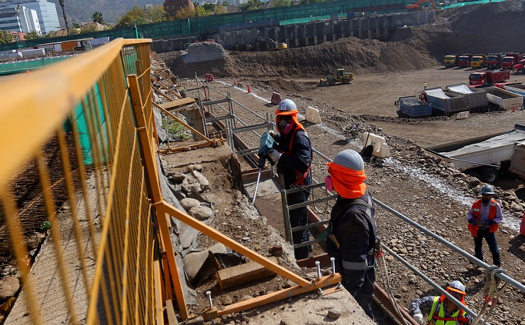 Proyecto 40 horas avanza en el Senado: ¿Qué falta para que sea ley y cómo se aplicaría a los trabajadores?