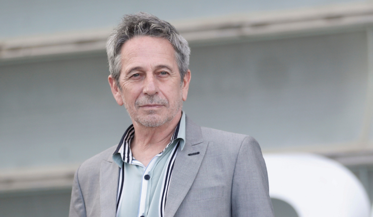 Alfredo Castro arremete contra fake news que circula en redes: 