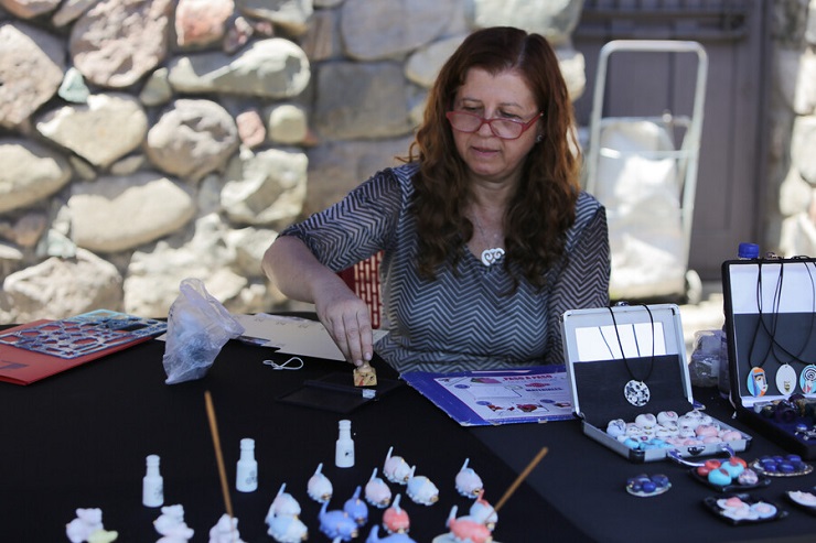 Bono al Trabajo de la Mujer: ¿Quiénes pueden recibir un pago anual de hasta $570 mil?