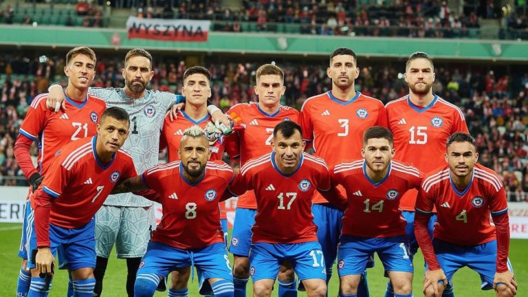 Arturo Vidal y Alexis Sánchez a la cabeza: Los nominados de Eduardo Berizzo para el amistoso de La Roja ante Paraguay