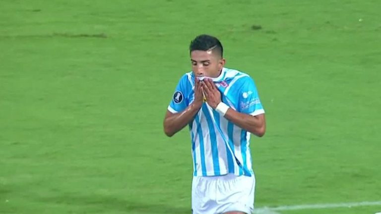 ¡Todo por culpa de una mano! Felipe Flores se fue expulsado en la Copa Libertadores inexplicable acción