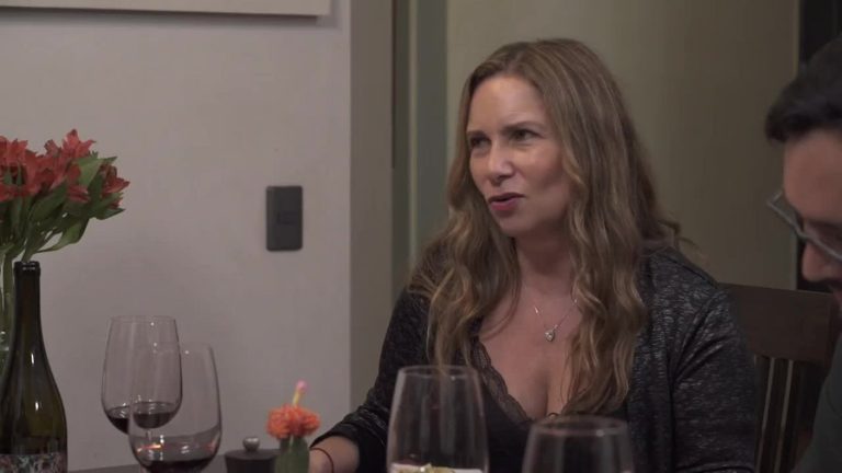 Evelyn Bravo recordó violento pololo del cual fue víctima: “Me tenía que quedar mirando un cuadro”