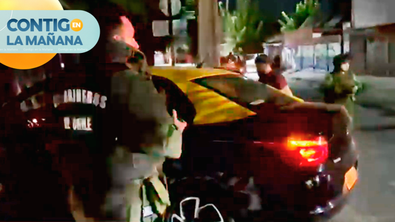 Intensa persecución en Conchalí: Taxi fue robado para ser utilizado en barricada