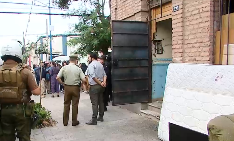 Comenzó desalojo en casas de Barrio Matta: Municipio espera desocupar más de 80 relacionadas a delitos