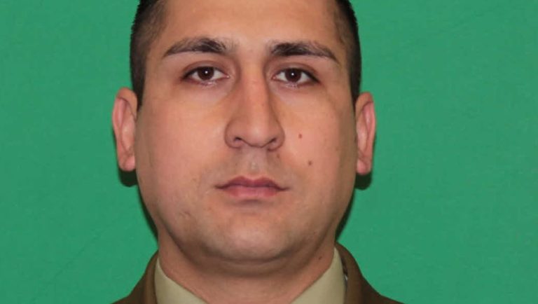 Padre y casado con una carabinera: Quién era Daniel Palma, el cabo asesinado en control policial en Santiago