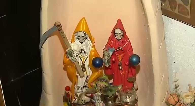 Altar de calaveras y casi 20 subarriendos: Así es la casa en que se escondían los detenidos por crimen de carabinero