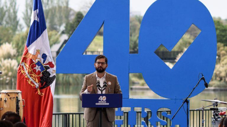 Pdte. Boric promulgó Ley 40 horas que reduce jornada laboral: 
