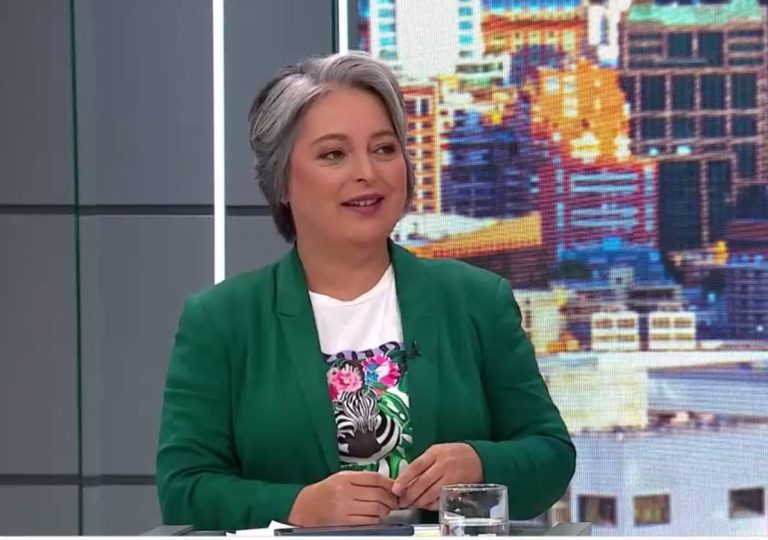 Ministra Jara recordó inicios de la ley de 40 horas en el Congreso: 