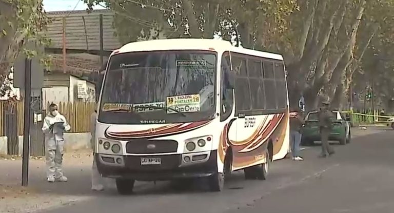 Hombre fue asesinado tras recibir disparo al interior de un bus en Peñaflor