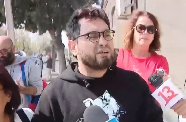 Arresto domiciliario total para 