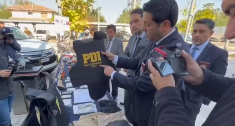 Detienen a banda vinculada al tráfico de drogas en Santa Cruz: Se incautó vestimenta falsa de la PDI