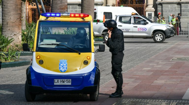 40 funcionarios coparán el casco histórico: Así funcionará el plan de intervención policial en centro de Santiago