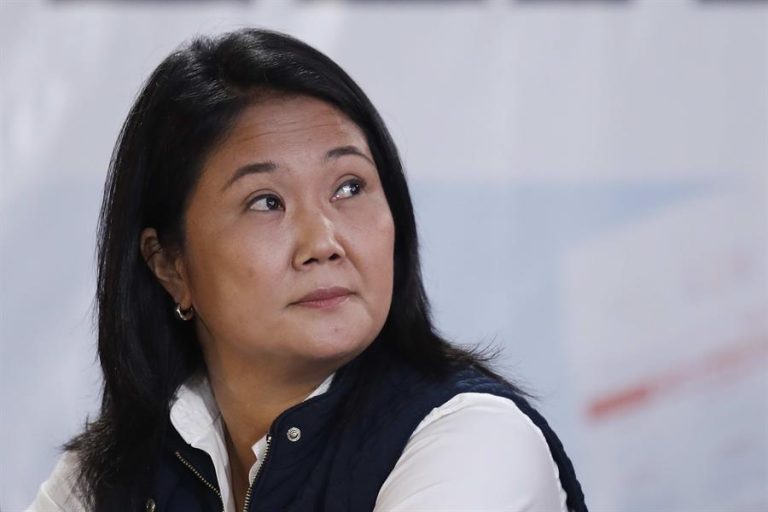 Keiko Fujimori confirmó que tiene un tumor tiroideo y que será operada para extirparlo