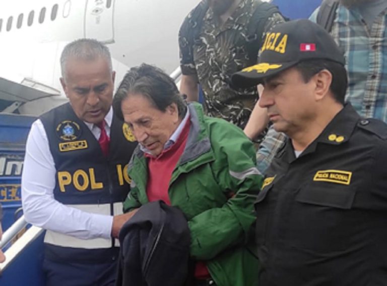 Ex presidente Alejandro Toledo regresó a Perú tras ser extraditado desde EE.UU. por caso de corrupción