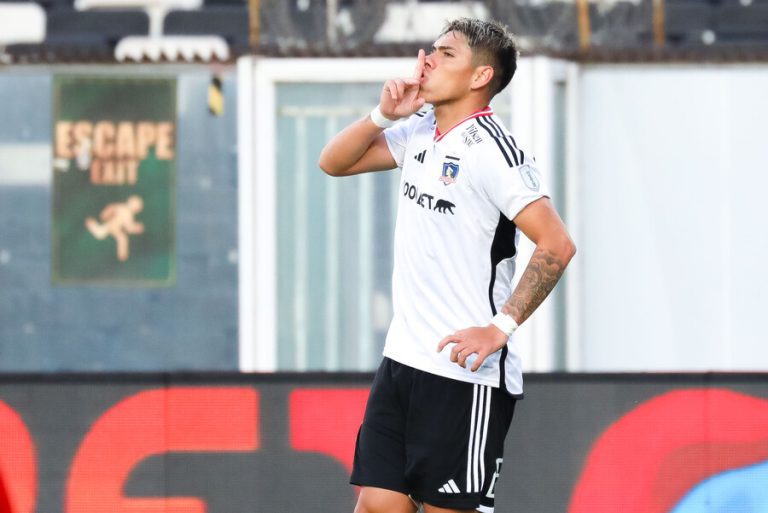 Se hicieron fuertes en un Estadio Monumental sin público: Colo Colo obtuvo un merecido triunfo sobre Palestino