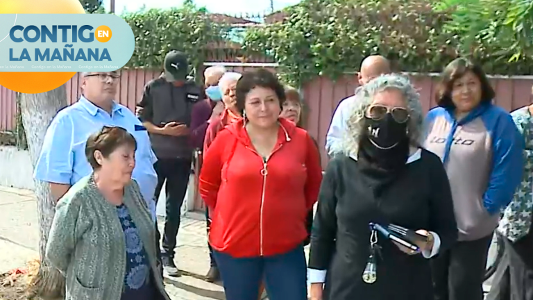 Recibieron amenazas de muerte: Vecinos de El Bosque se manifestaron por casa tomada