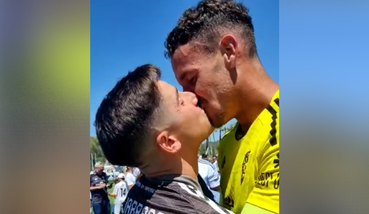 Agradeció a su pareja: Futbolista español celebró el ascenso de su equipo haciendo pública su homosexualidad