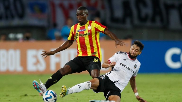 Colo Colo cosechó un empate ante Deportivo Pereira en su debut en Copa Libertadores