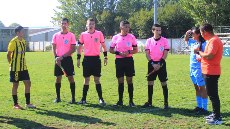 Partido por torneo de fútbol femenino fue suspendido por falta de ambulancia y seguridad para jugadoras
