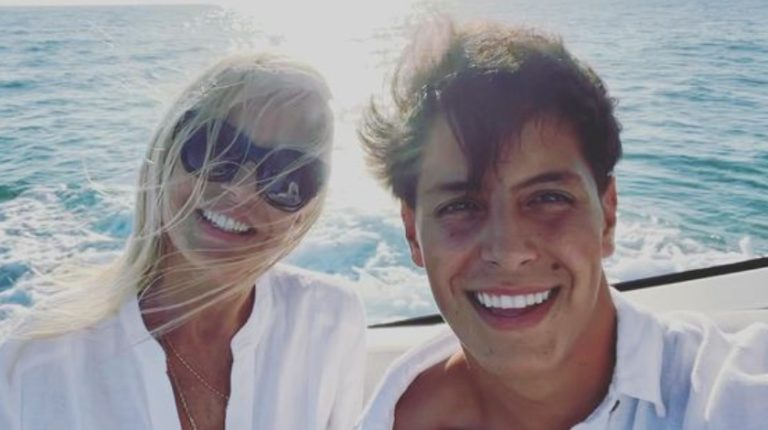 Cecilia Bolocco dichosa por logros de Máximo en primer semestre en la U: 