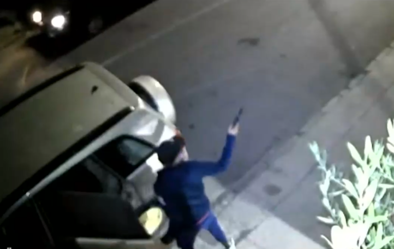 Les disparaban a sus víctimas: Banda delictual pagaba a cambio de datos para robar negocios