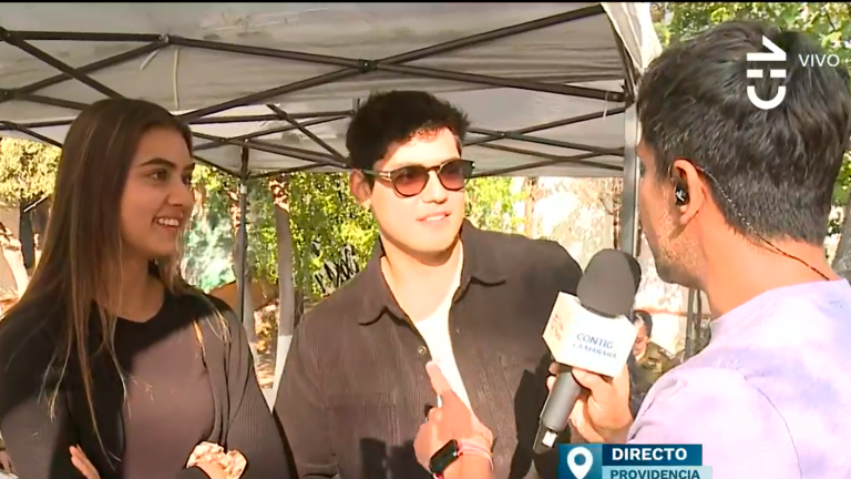 “Me movió el piso”: Juan Pablo Queraltó presenció romántico momento en comisaría de Providencia