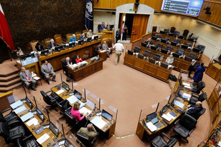 Senado aprobó proyecto sobre royalty minero y pasó a su tercer trámite en el Congreso