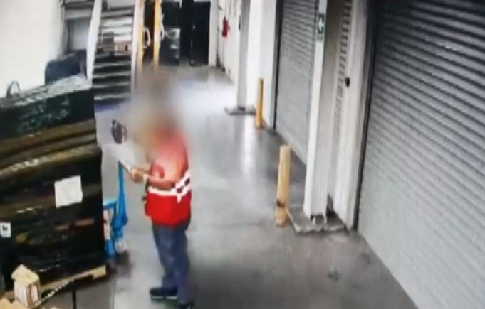 Videos y escuchas telefónicas: Las pistas que permitieron detención de funcionarios de Aduanas por coimas