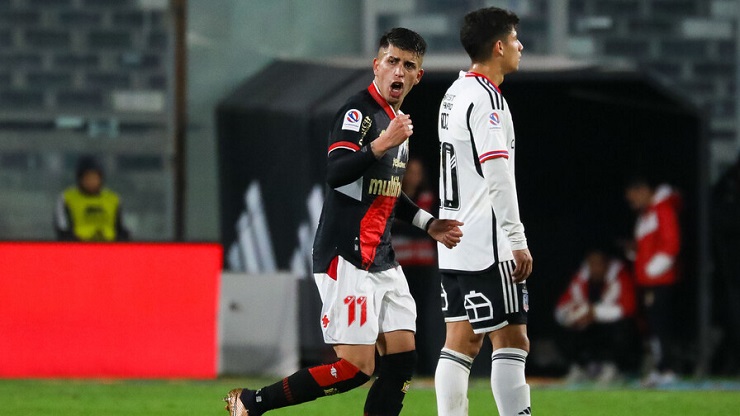 Duro traspié antes de la Libertadores: Colo Colo deja escapar gran oportunidad tras caer ante Curicó