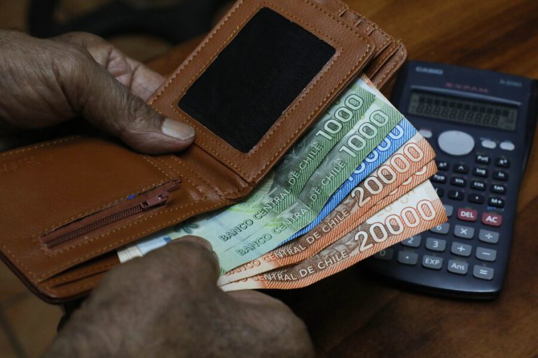 Será Ley: Cámara de Diputadas y Diputados aprueba proyecto que aumenta a $500 mil el sueldo mínimo