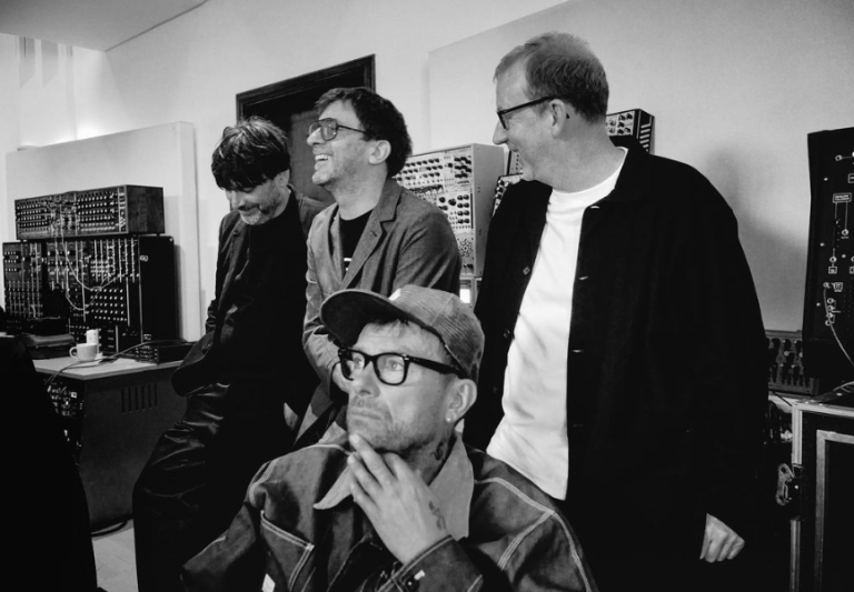 ¿Cuándo y dónde? Aseguran que Blur está listo para presentarse en Chile en conocido festival